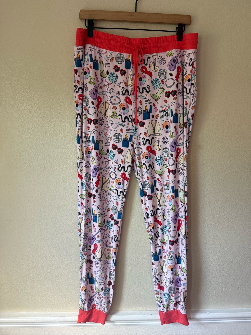 Swiftie PJ Pants - Picture 1 of 5